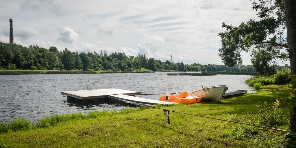 Joeekalda Accommodation Pulli  Екстериор снимка